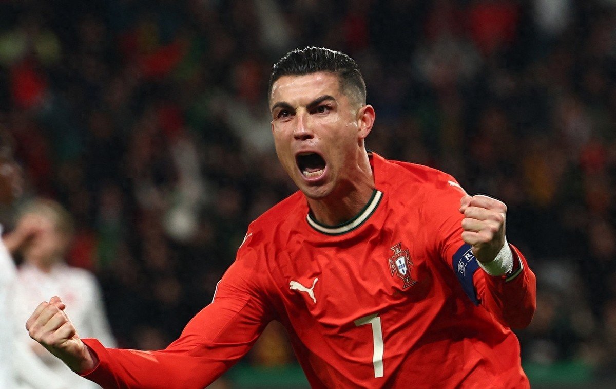 关于C罗巅峰对决，纳达尔与50激战中国队分钟，关键助攻胜负难料！的信息APP下载